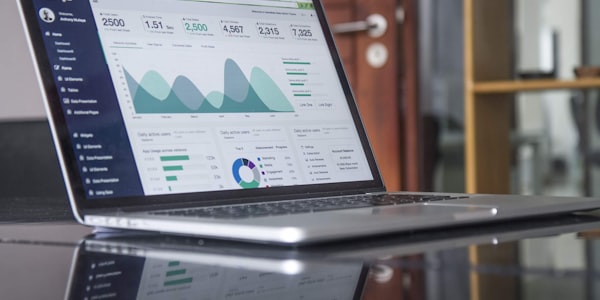 3D模拟的足球比赛战术分析界面